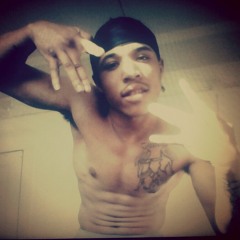 T-weezyLethal,(Young Boss Livin)