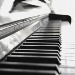 Chopovski - Love Knows No Distance (DEMO)