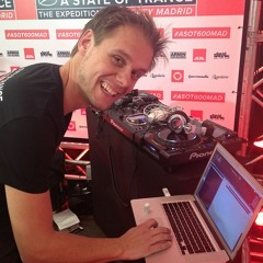 ASOT 600 - Armin van Buuren - A State Of Trance 600 Live Set (Madrid) - 14-02-2013