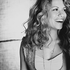 Bethany Joy Galeotti - If you're missing (Come on home)