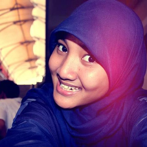 fatin shidqia pumped up kicks fatin shidqia pumped up kicks