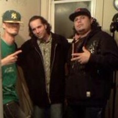 Falsas Promesas at Studio