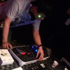 2013 Dj 小小頡 Mix  耶比