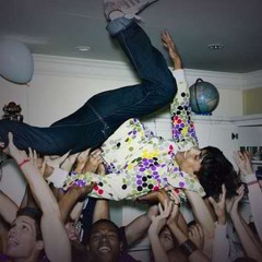 I JUST WANT TO PARTY!