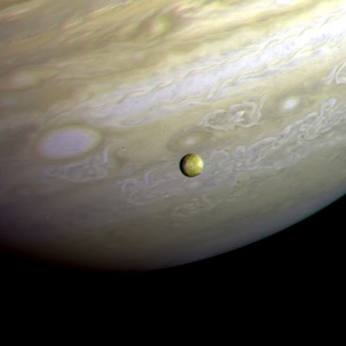 i, io [disquiet0059-vwls]