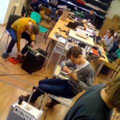 SIKIHIIRE MITT 2013 soundcheck