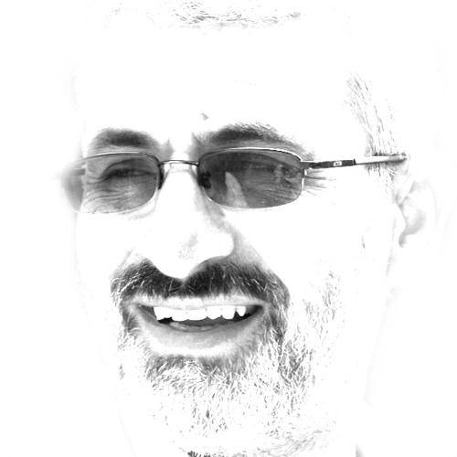 Martyr Housam Khosh Nivis - Bassam Shamas