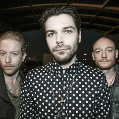 Biffy Clyro - Modern Magic Formula (live)