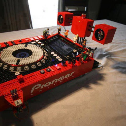 Astronautic Circuitry >>> mixed by Ninjai 16.02.2013