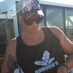 Hip-Hop Mixtape Summer 2013  - Live at Banana's by Dj Cayon