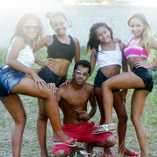 ABERTURA - BONDE DO PODERZAO 2013- DJ DELRINHO DE SG