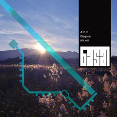 Diagonal (Out on Basal Label)