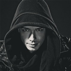 Headhunterz - Power Of The Mind (Qlimax Anthem 2007)