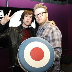 Miles Kane - Doom And Gloom (The Rolling Stones cover)