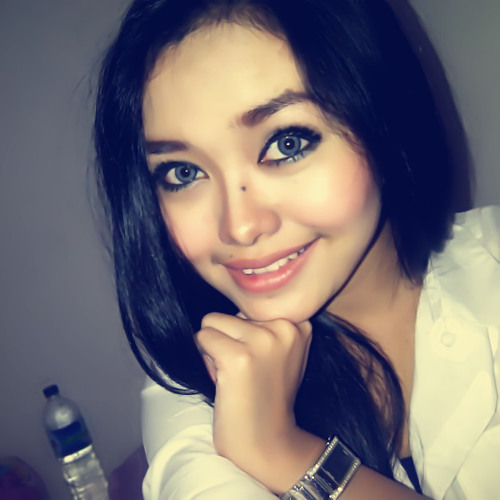 short cover Kini _ rossa (sambil main piano)