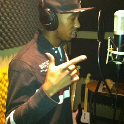 Paperview Ft Keep Pushin' - Where She At