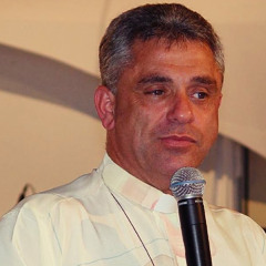 Cristãos Light - Padre Léo