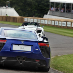 Lexus LFA - Downshift