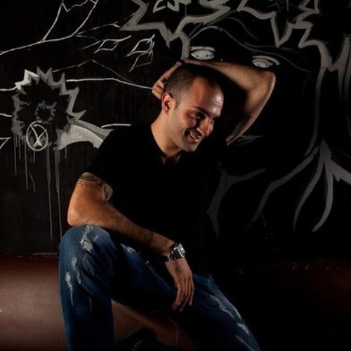 Irregular Synth - Dirty Signal [FREE DOWNLOAD]