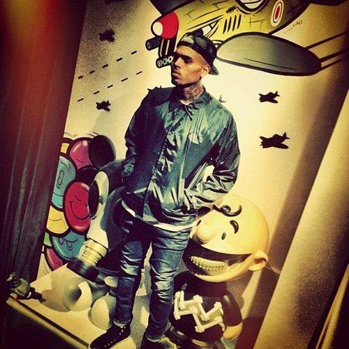 Chris Brown - Like A Virgin Again feat. Tyga