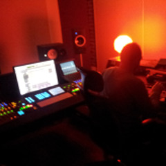 José James - Trouble (Kwazar & Teielte space rejam)