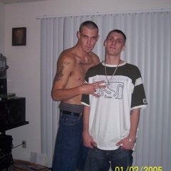 WHY ARE THEY -OBBSESSED BOUT MY COMPUTER  FRUCKER