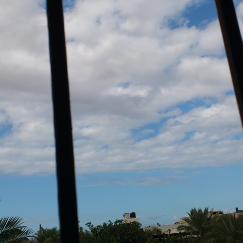 قلبي على نار الشقا صابر