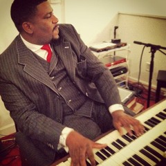 MITCHELL PRAISE BREAK