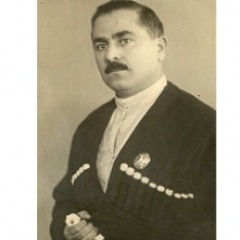 ართი ვარდი  - ნოკო ხურცია