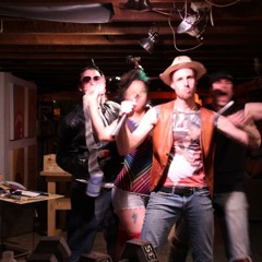 Daddy Longlegs (in the shower)