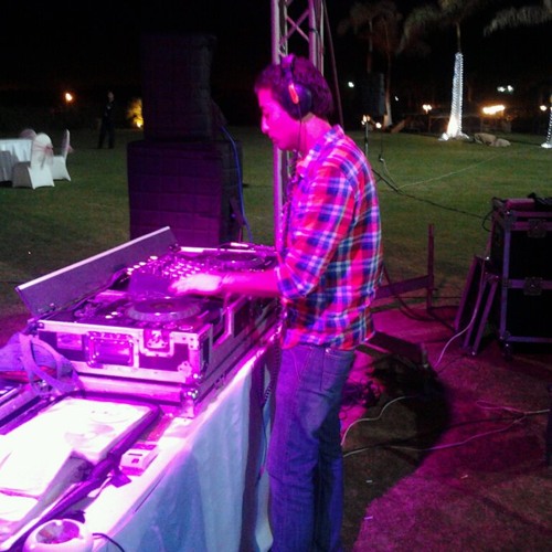 Deejay Mado techy & progy hot mix 2012.