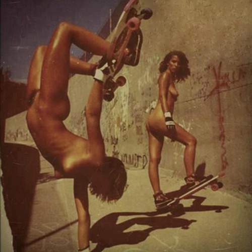 Closed Paradise | They do it naked