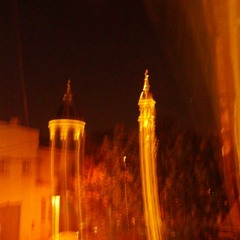 no es normal la identidad