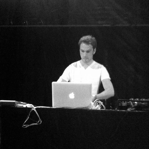 MDMA (techno techhouse house minimal deephouse) mix 2013 by Carlos Cabeza