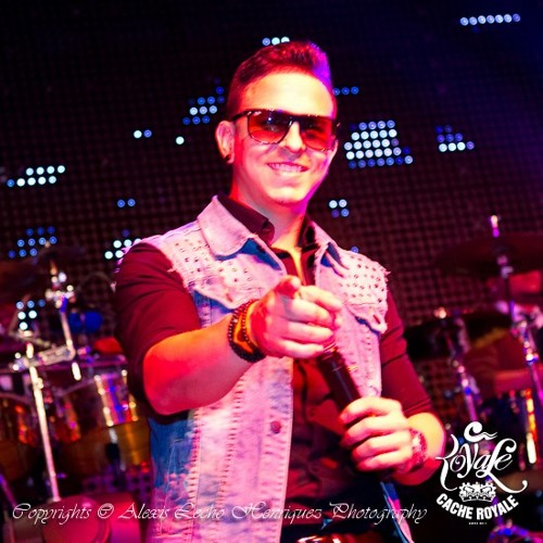 Gio Fuertisimo live Ft Rocco