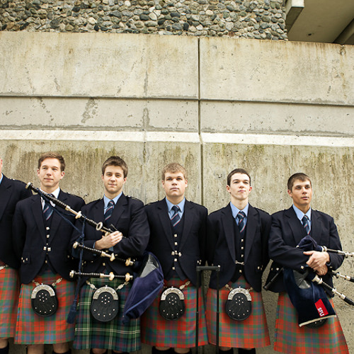 SFU Pipe Band - 400%