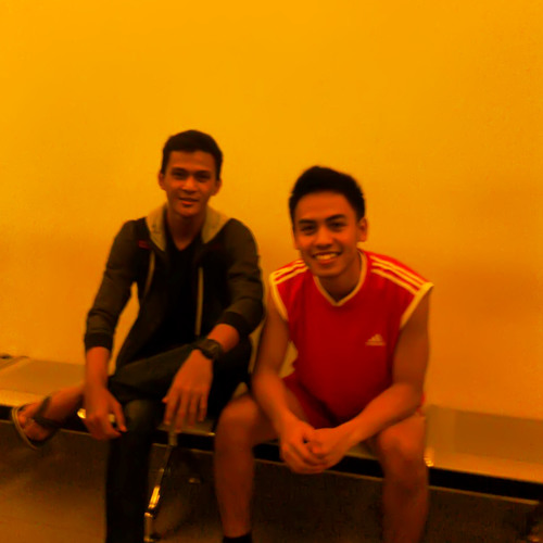 Pada Satu Cinta (Glenn Fredly) cover @StephanusRian & @beeyagii