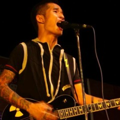 Idiots - A Chain Tan Tot