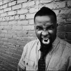 Tech N9ne - B.I.T.C.H.