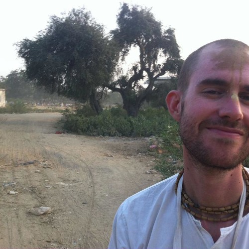 Akincana krishna das 24 Hour kirtan Mandali Vrindavan