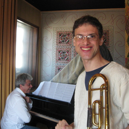 April Child - Jovino Santos Neto & Vittor Santos