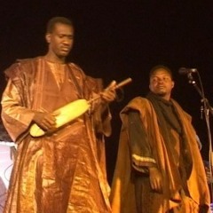 Bassekou Kouyate with Samba Touré - Amandrai - live 2008 in Niafunké