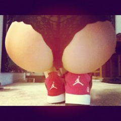 Wizz Khalifa & 2chainz Vs Tha king