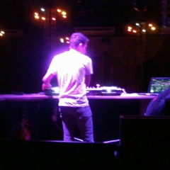 Um Pouco De Música De Verdade Pra Vocês. (: at Fabulous Vegas Club