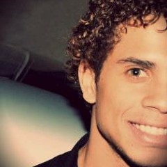 Estoy Aqui - Cover of Shakira