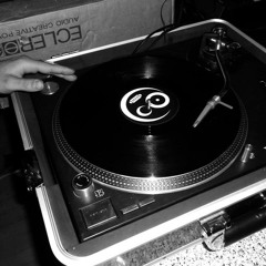 FreeKo   >Teknotribe dj set<   [marzo 2013]