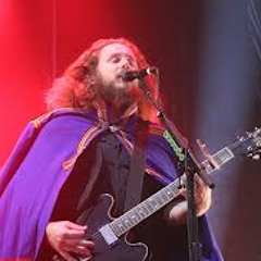 "I'm Amazed"-  My Morning Jacket (Live)