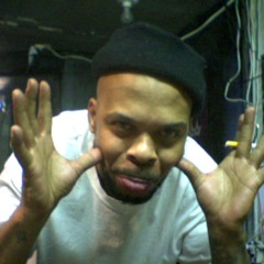 09 Hold On  Featuring /Smooth B