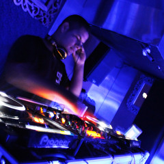 Groove/house