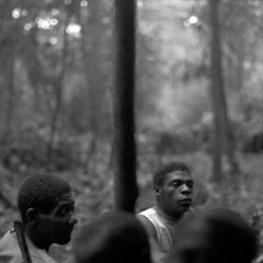 Momboli & Balonyona duel on mbyo & geedal [3/3] (Central African Republic, 1993) [1997 21 2 78 A 4]